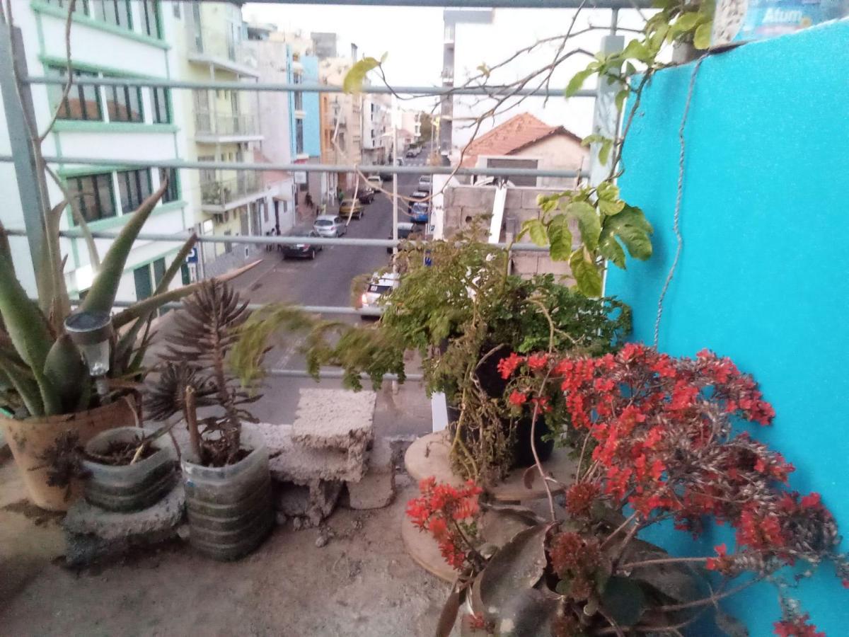 In The Heart Of Praia - Family B&B ภายนอก รูปภาพ